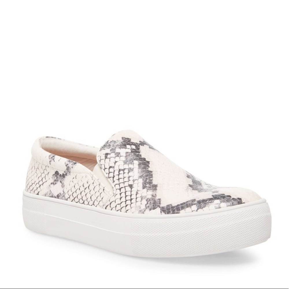 Steve Madden- Gills Beige Snake